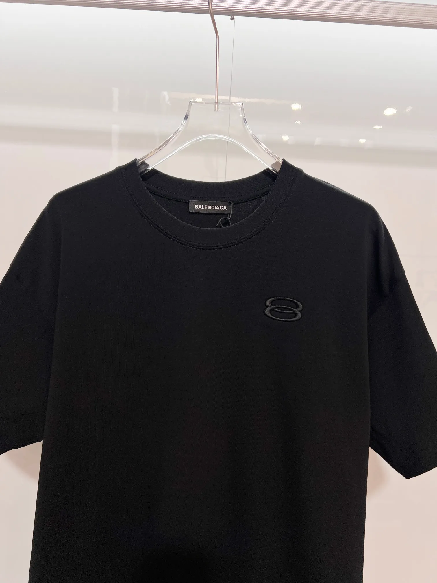 Balenciaga 2026New Arrival + logo Same Style t · 320 100％ · 32 · ：Black Size：S M L XL